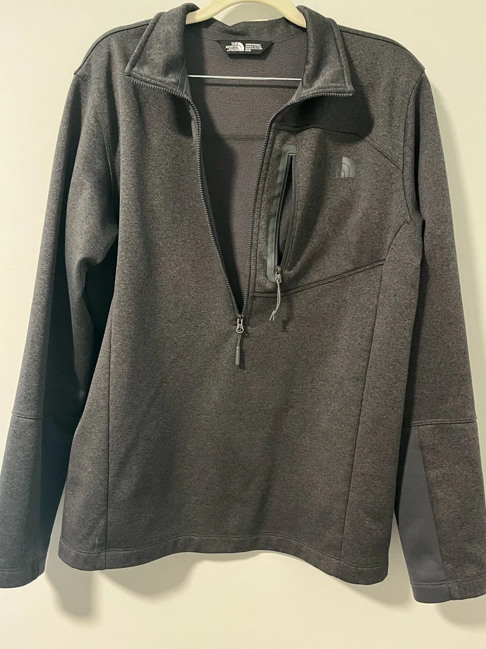 The North Face Men's Charcoal Gray Half-Zip Performance Pullover